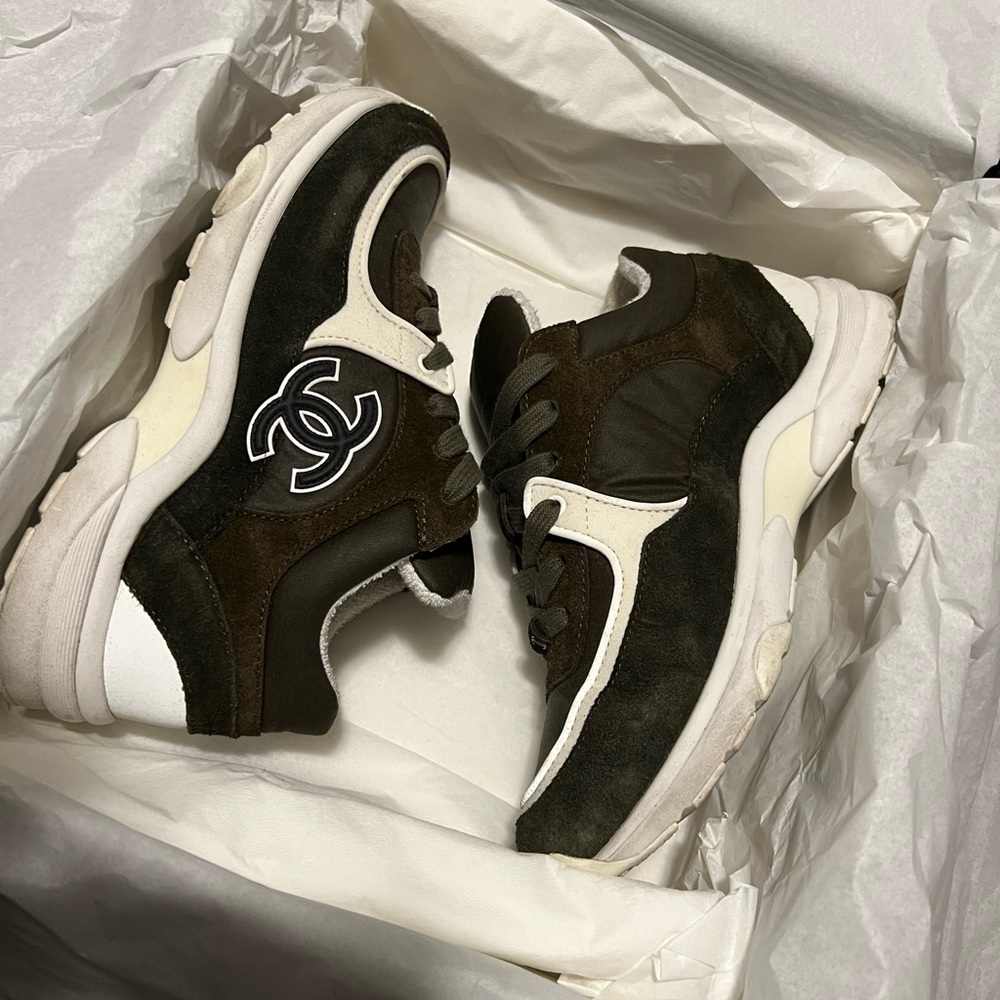 Chanel sneakers army green size 35.5